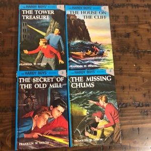 4 new Hardy Boys Hard cover books #’s 1,2,3 and 4